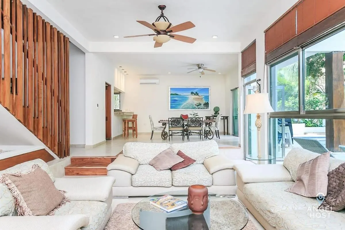 Villa With Private Pool & Large Garden In Playacar 신데 델 카르멘 멕시코