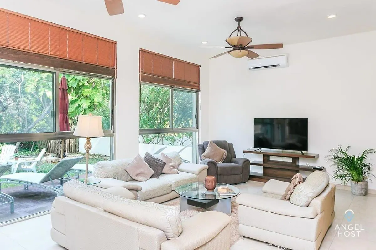 Villa With Private Pool & Large Garden In Playacar 普拉亚卡门 墨西哥